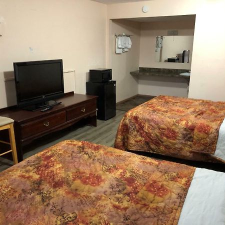 Town Motel Oshkosh Esterno foto