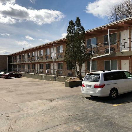Town Motel Oshkosh Esterno foto